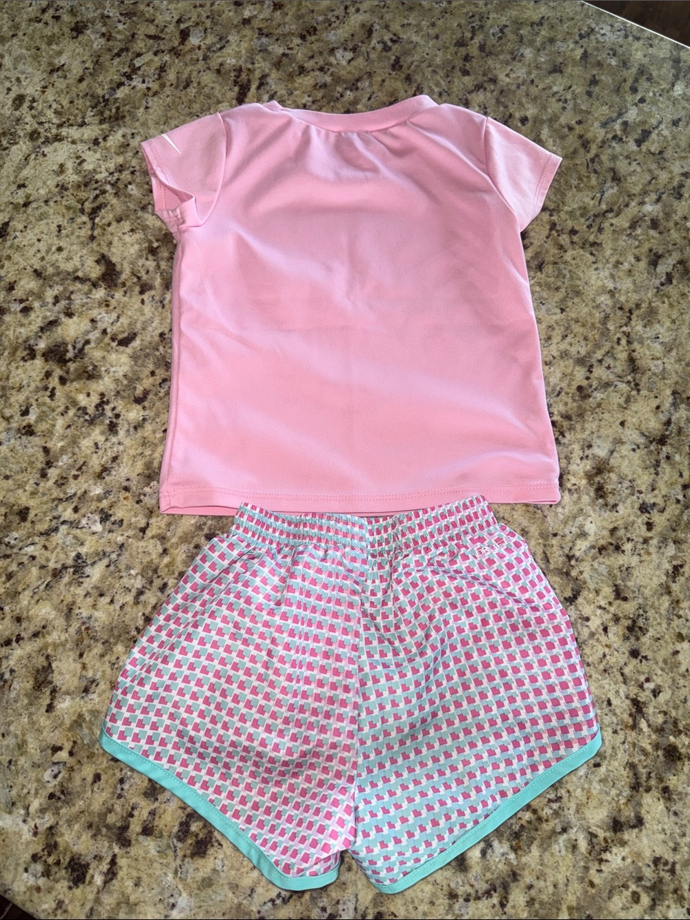 Nike Pink Heart Dri-FIT Top with Pink & Turquoise Set - Picture 6 of 8